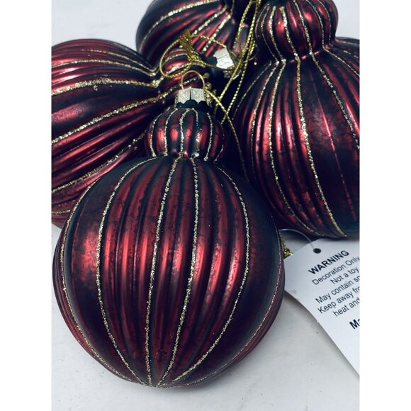Lot Of 13 Burgundy Red & Gold Glitter Finial And Round Christmas Tree Ornaments - Picture 15 of 16